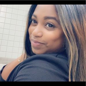 Meet your Posher, Regine